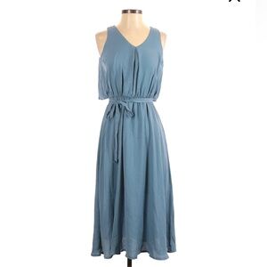 Blue sleeveless dress
